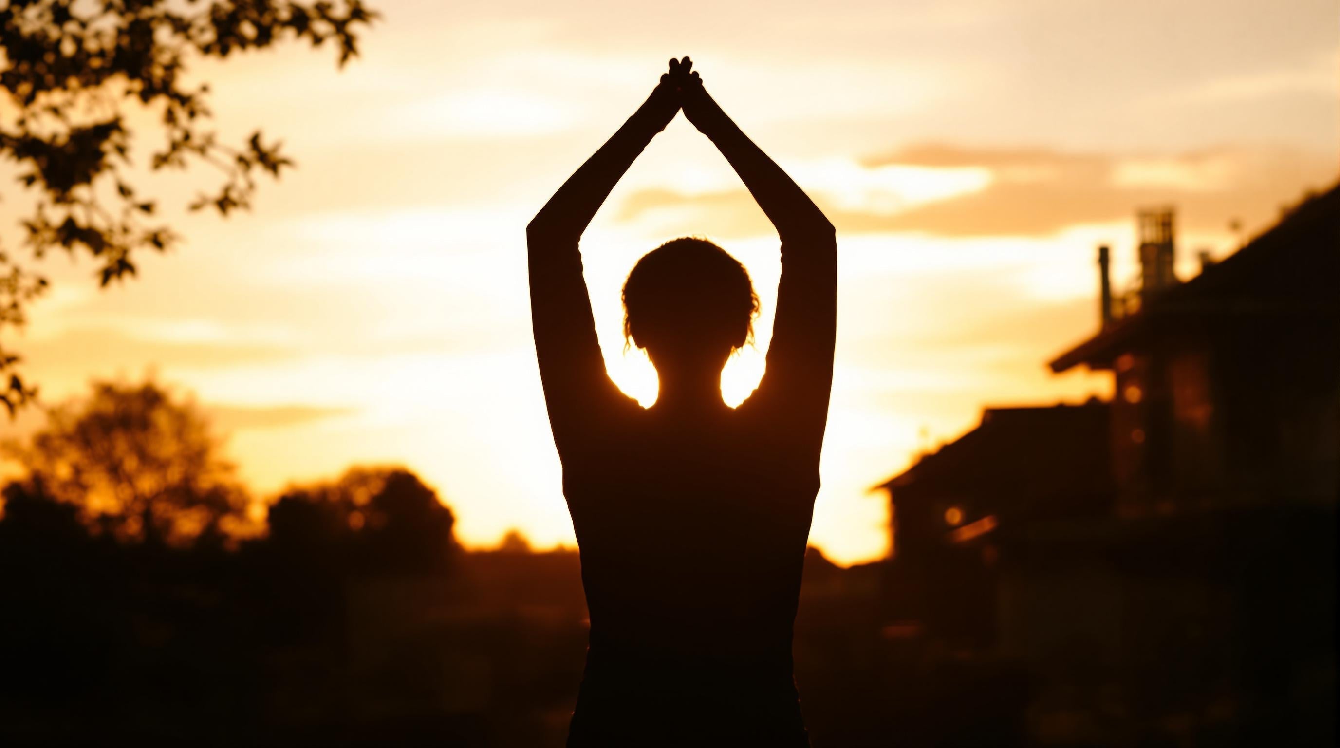 The 'Sunset Stretch': A 5-Minute Evening Ritual for Better Sleep! 🌅